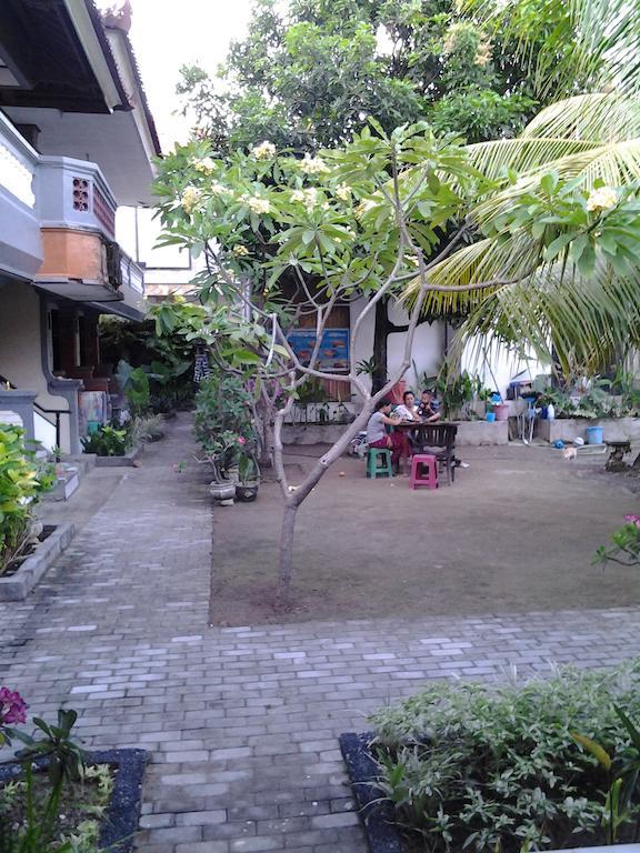 Mahendra Beach Inn Kuta Lombok Εξωτερικό φωτογραφία
