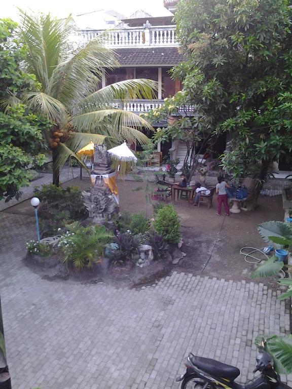 Mahendra Beach Inn Kuta Lombok Εξωτερικό φωτογραφία