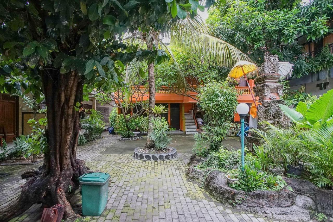 Mahendra Beach Inn Kuta Lombok Εξωτερικό φωτογραφία