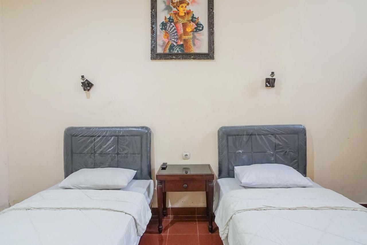 Mahendra Beach Inn Kuta Lombok Εξωτερικό φωτογραφία